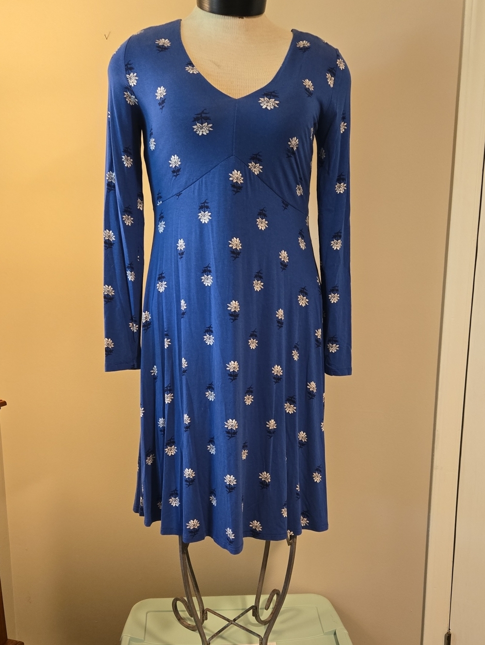 Old Navy Royal Blue Floral V-Neck Long-Sleeve Dress